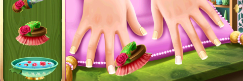 Manicure da Princesa Aurora